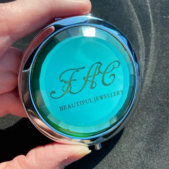 Fifth Avenue Collection Compact Mirror - Picture 5 of 10